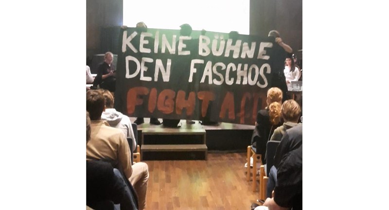 FFF Frankfurt solidarisiert sich mit der Anti-AfD Störaktion am Gagern-Gymnasium
