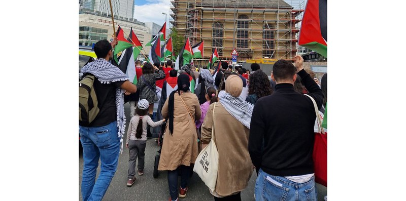 Friedlich und entschlossen trotz Einschüchterung: Nakba-Demonstration am 13. Mai in Frankfurt