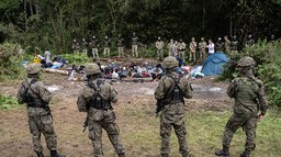 Polnisch-belarussische Grenze: „Geflüchtete sind keine Waffen!“